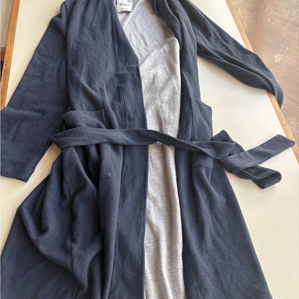 Hanro Dark Blue and Light Gray Robe